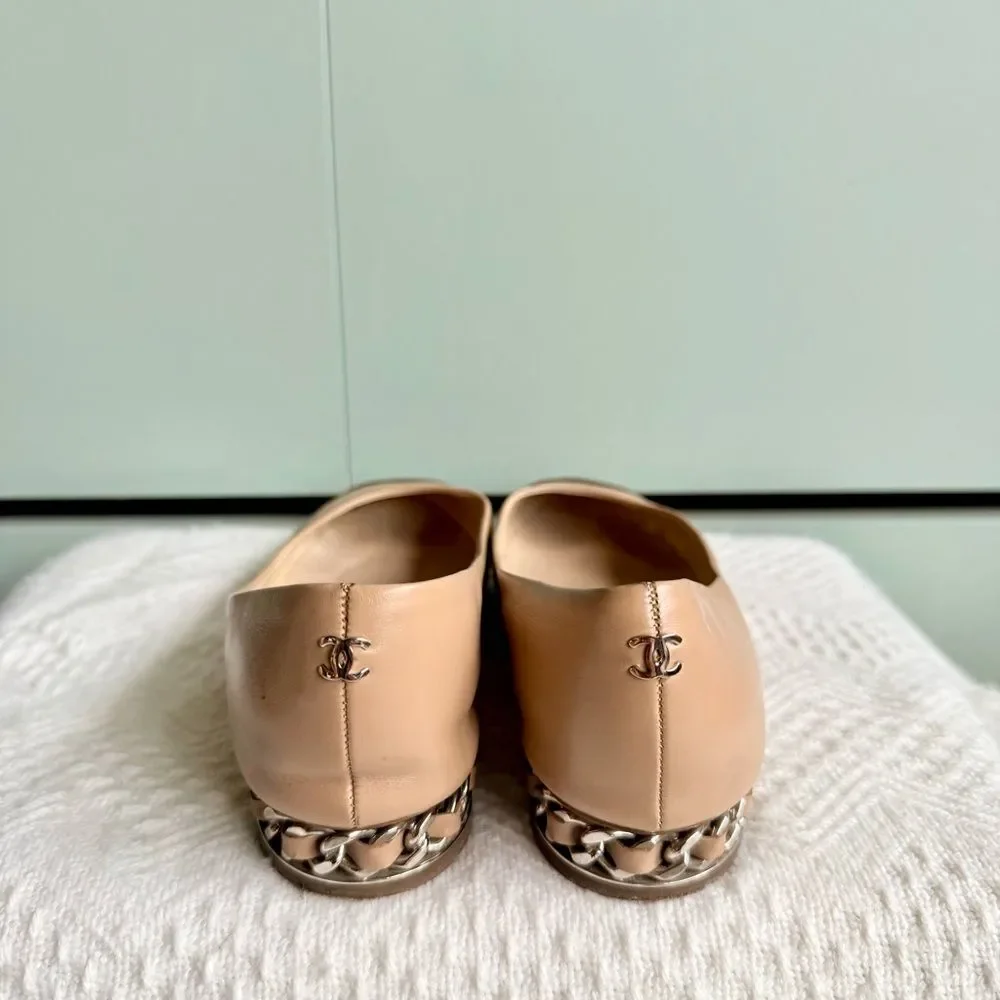 Chanel Beige/Black Leather Cap Toe Chain Ballet Flats Size US 6.5 / EU 37